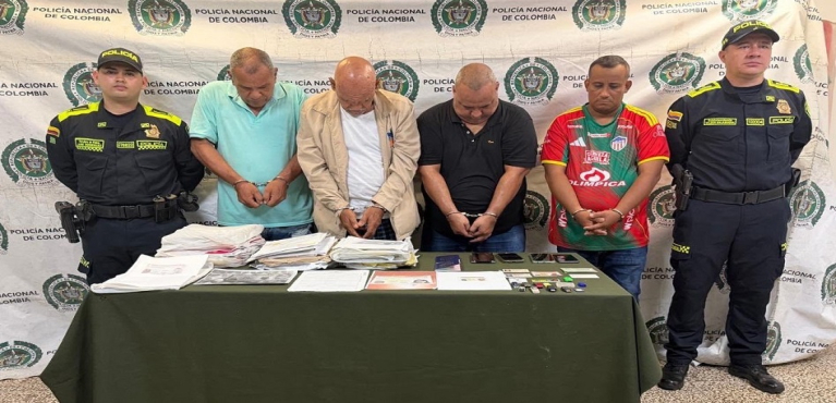 Cómplices desde adentro: la vulnerabilidad institucional al desnudo tras la caída de la red ‘Apócrifo’